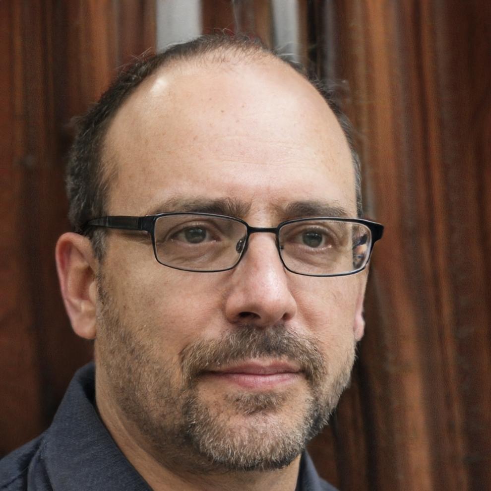 Carlos Mendoza, especialista en presupuestos familiares